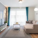Downtown Residences - Ac,elevator,terrace