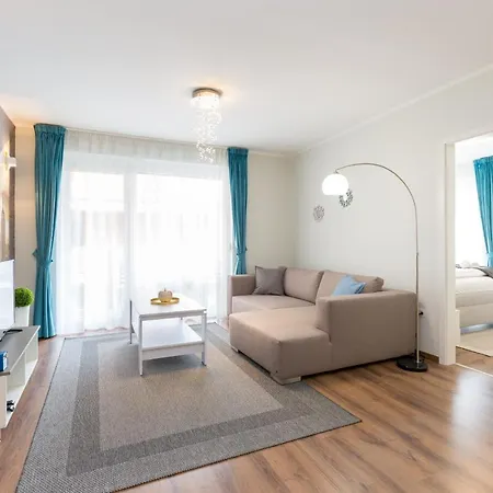 Downtown Residences - Ac,elevator,terrace Apartamento *