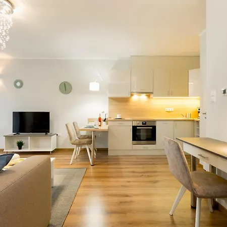 Downtown Residences - Ac,elevator,terrace *