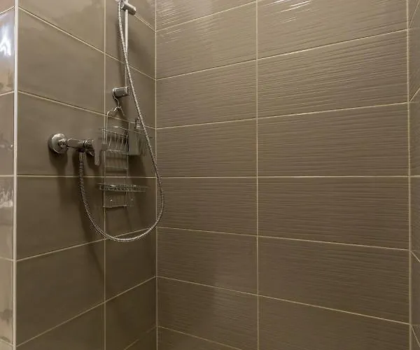 Downtown Residences - Ac,elevator,terrace Appartement