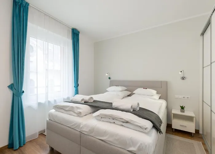 Downtown Residences - Ac,elevator,terrace