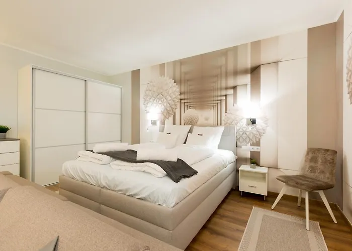 Downtown Residences - Ac,elevator,terrace Lägenhet *