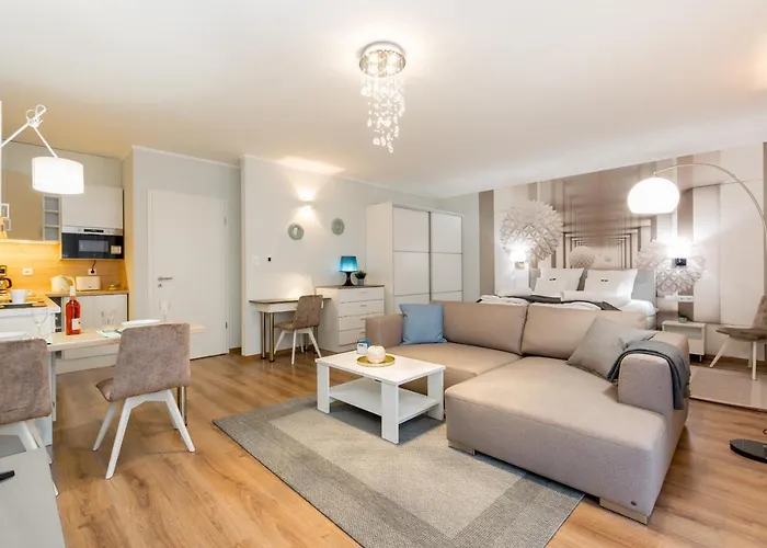 Downtown Residences - Ac,elevator,terrace Appartement