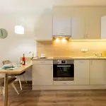 Downtown Residences - Ac,elevator,terrace *