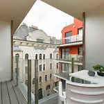 Downtown Residences - Ac,elevator,terrace Апартаменты *