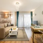 Downtown Residences - Ac,elevator,terrace *
