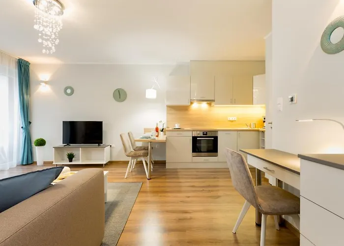 Downtown Residences - Ac,elevator,terrace *