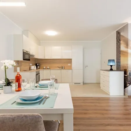 Apartman Downtown Residences - Ac,elevator,terrace *