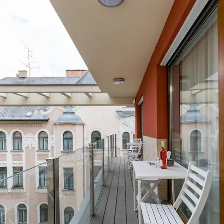 Downtown Residences - Ac,elevator,terrace