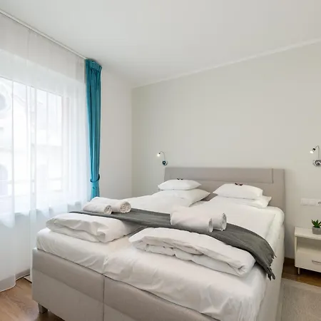 Downtown Residences - Ac,elevator,terrace